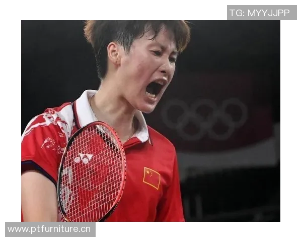 羽毛球单打技术突破与选手训练方法的创新研究与实践探讨 羽毛球单打技术突破与选手训练方法的创新研究与实践探讨