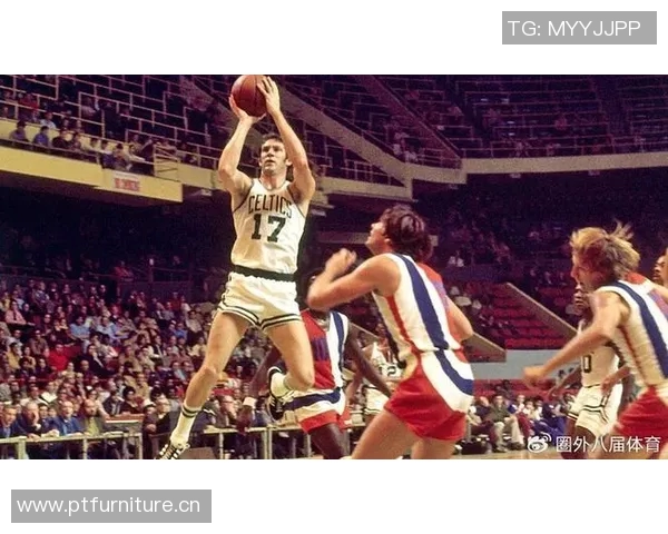 退役后球星生活大揭秘 他们如何应对身份转变与新挑战 退役后球星生活大揭秘 他们如何应对身份转变与新挑战