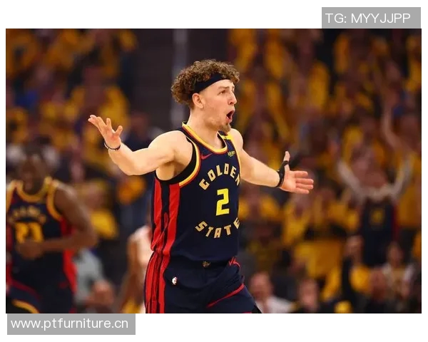 勇士队社媒发声回应近期争议事件 强调团队精神与公平竞争 勇士队社媒发声回应近期争议事件 强调团队精神与公平竞争